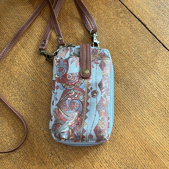 Phone wallet by Sakroots, wrist and shoulder strap - Picture 2 of 3